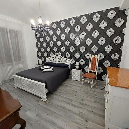 Casa Bumbunin, Vicino Al Centro E Al Politecnico Apartment Turin Luaran gambar