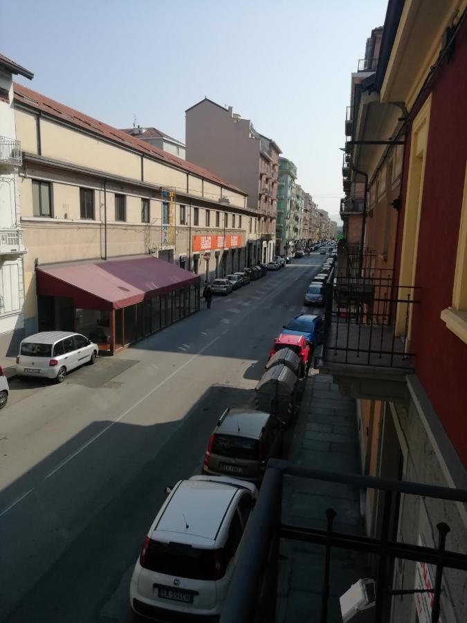 Casa Bumbunin, Vicino Al Centro E Al Politecnico Apartment Turin Luaran gambar